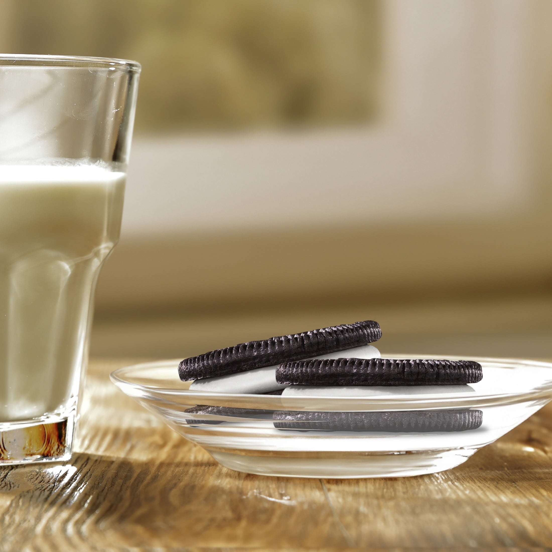 OREO Double Stuf Chocolate Sandwich Cookies, Family Size, 18.71 oz