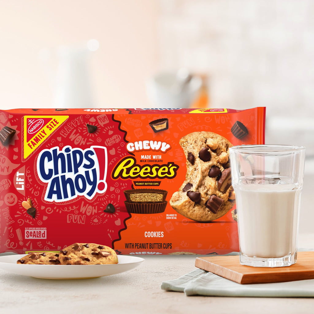 CHIPS AHOY! Chewy Chocolate Chip Cookies with Reese's Peanut Butter Cups, Family Size, 14.25 oz